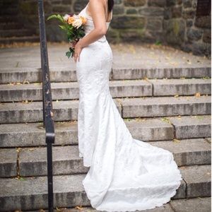 Wedding dress